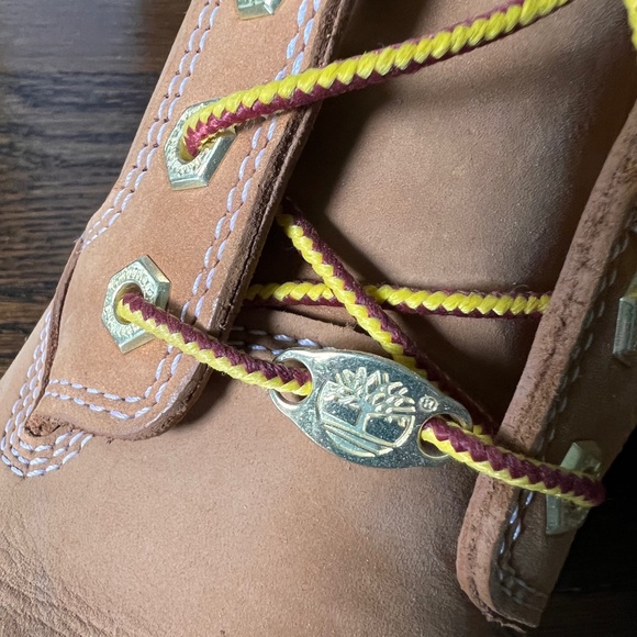 ⭐️NEW OUT OF BOX⭐️ Ladies TIMBERLAND Hiking Waterproof Boots ~ Size 7 - Picture 5 of 11